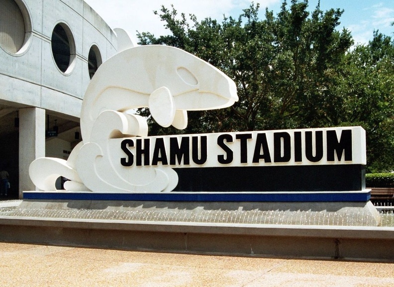 20-Shamu_Stadium.jpg