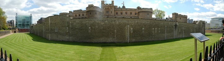 14 Tower Of London Norden 2000